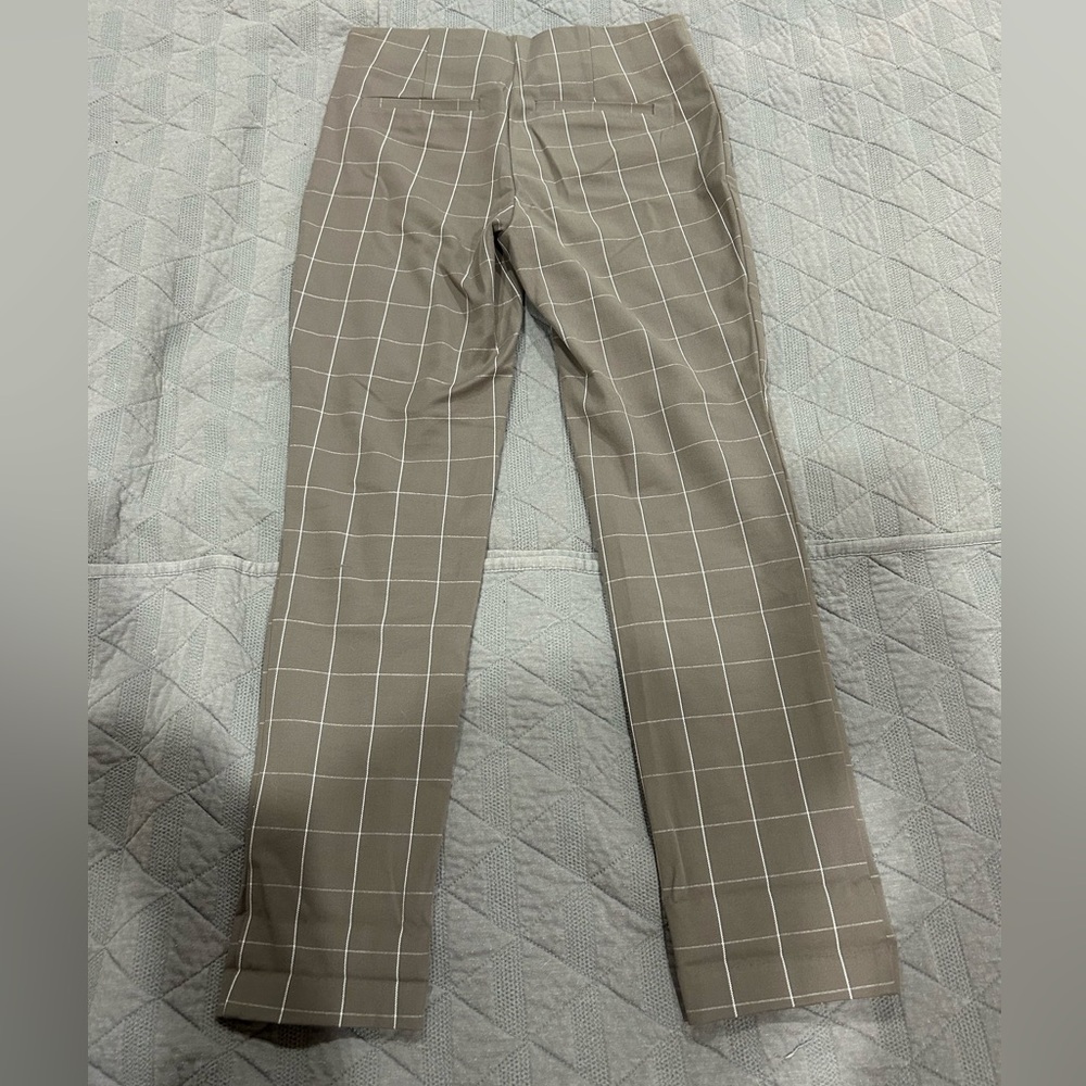 A New Day Women’s Light Tan Checkered Dress Pants - Picture 5 of 6
